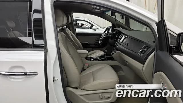 2019 Kia The New Carnival 9-Seater Noblesse Sold VIN KNAME81ABKS459157 – dashboard 2019 Kia The New Carnival 9-Seater Noblesse Sold VIN KNAME81ABKS459157 – dashboard