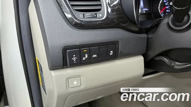 2019 Kia The New Carnival 9-Seater Noblesse Sold VIN KNAME81ABKS459157 – photo 14 2019 Kia The New Carnival 9-Seater Noblesse Sold VIN KNAME81ABKS459157 – photo 14