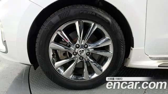 2019 Kia The New Carnival 7-Seater Limousine Sold VIN KNAME81ABKS460832 – photo 18 2019 Kia The New Carnival 7-Seater Limousine Sold VIN KNAME81ABKS460832 – photo 18