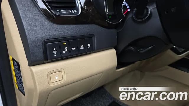 2019 Kia The New Carnival 9-Seater Noblesse Special Sold VIN KNAME81ABKS461081 – photo 25 2019 Kia The New Carnival 9-Seater Noblesse Special Sold VIN KNAME81ABKS461081 – photo 25