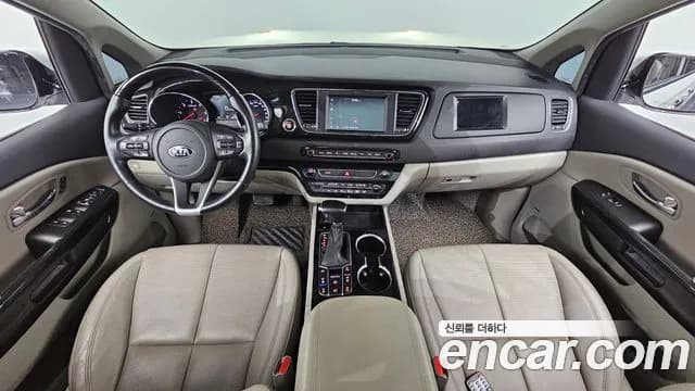 2019 Kia The New Carnival 9-Seater Noblesse Special Sold VIN KNAME81ABKS461092 – front exterior 2019 Kia The New Carnival 9-Seater Noblesse Special Sold VIN KNAME81ABKS461092 – front exterior
