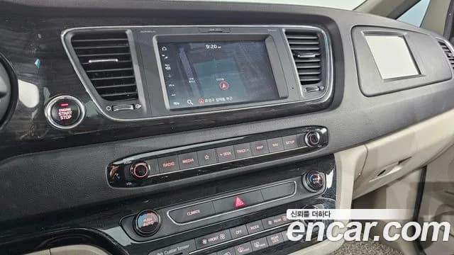 2019 Kia The New Carnival 9-Seater Noblesse Special Sold VIN KNAME81ABKS461092 – photo 16 2019 Kia The New Carnival 9-Seater Noblesse Special Sold VIN KNAME81ABKS461092 – photo 16