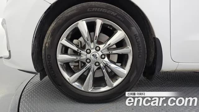 2019 Kia The New Carnival 9-Seater Noblesse Special Sold VIN KNAME81ABKS461092 – photo 19 2019 Kia The New Carnival 9-Seater Noblesse Special Sold VIN KNAME81ABKS461092 – photo 19
