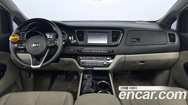2019 Kia The New Carnival 9-Seater Noblesse Special Sold VIN KNAME81ABKS461271 – front exterior 2019 Kia The New Carnival 9-Seater Noblesse Special Sold VIN KNAME81ABKS461271 – front exterior