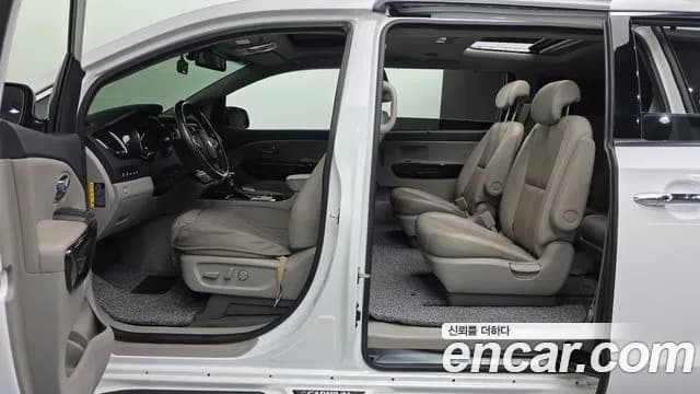 2019 Kia The New Carnival 9-Seater Noblesse Special Sold VIN KNAME81ABKS463002 – photo 11 2019 Kia The New Carnival 9-Seater Noblesse Special Sold VIN KNAME81ABKS463002 – photo 11