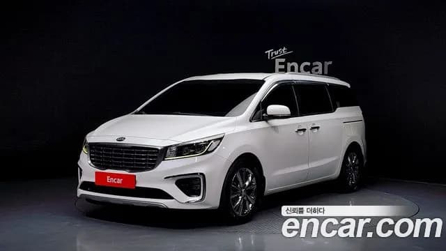 2019 Kia The New Carnival 9-Seater Noblesse Sold VIN KNAME81ABKS465491 – exterior detail 2019 Kia The New Carnival 9-Seater Noblesse Sold VIN KNAME81ABKS465491 – exterior detail