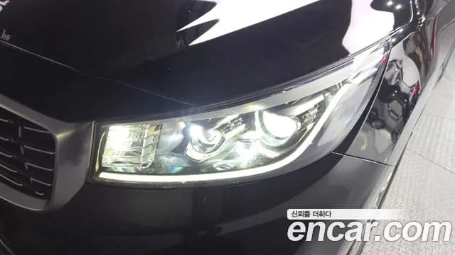 2019 Kia The New Carnival 7-Seater Limousine Sold VIN KNAME81ABKS468623 – interior seats 2019 Kia The New Carnival 7-Seater Limousine Sold VIN KNAME81ABKS468623 – interior seats