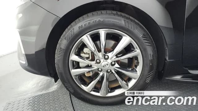 2019 Kia The New Carnival 7-Seater Limousine Sold VIN KNAME81ABKS472300 – dashboard 2019 Kia The New Carnival 7-Seater Limousine Sold VIN KNAME81ABKS472300 – dashboard