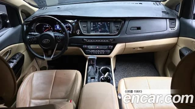 2019 Kia The New Carnival 9-Seater Noblesse Special Sold VIN KNAME81ABKS478700 – interior seats 2019 Kia The New Carnival 9-Seater Noblesse Special Sold VIN KNAME81ABKS478700 – interior seats