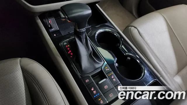 2019 Kia The New Carnival 9-Seater Noblesse Special Sold VIN KNAME81ABKS480072 – photo 16 2019 Kia The New Carnival 9-Seater Noblesse Special Sold VIN KNAME81ABKS480072 – photo 16