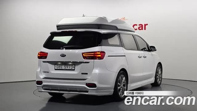 2019 Kia The New Carnival 9-Seater Hi-Limousine Sold VIN KNAME81ABKS488028 – side profile 2019 Kia The New Carnival 9-Seater Hi-Limousine Sold VIN KNAME81ABKS488028 – side profile