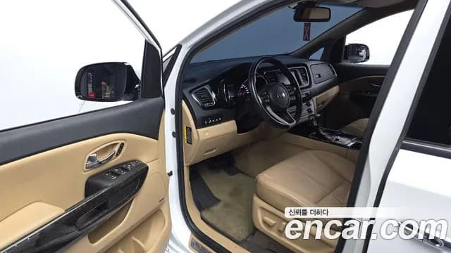 2019 Kia The New Carnival 9-Seater Hi-Limousine Sold VIN KNAME81ABKS488028 – undercarriage 2019 Kia The New Carnival 9-Seater Hi-Limousine Sold VIN KNAME81ABKS488028 – undercarriage