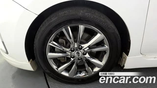 2019 Kia The New Carnival 9-Seater Hi-Limousine Sold VIN KNAME81ABKS493183 – rear exterior 2019 Kia The New Carnival 9-Seater Hi-Limousine Sold VIN KNAME81ABKS493183 – rear exterior