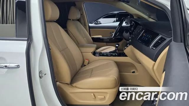 2019 Kia The New Carnival 7-Seater Limousine Sold VIN KNAME81ABKS494228 – photo 26 2019 Kia The New Carnival 7-Seater Limousine Sold VIN KNAME81ABKS494228 – photo 26