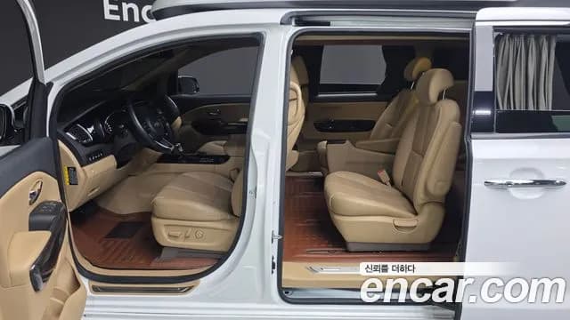 2019 Kia The New Carnival 9-Seater Hi-Limousine Sold VIN KNAME81ABKS494722 – photo 11 2019 Kia The New Carnival 9-Seater Hi-Limousine Sold VIN KNAME81ABKS494722 – photo 11