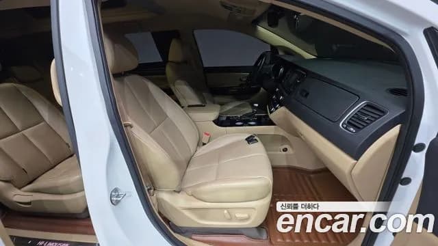 2019 Kia The New Carnival 9-Seater Hi-Limousine Sold VIN KNAME81ABKS494722 – photo 18 2019 Kia The New Carnival 9-Seater Hi-Limousine Sold VIN KNAME81ABKS494722 – photo 18