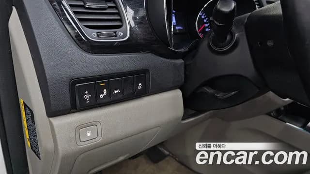 2019 Kia The New Carnival 9-Seater Noblesse Sold VIN KNAME81ABKS495340 – photo 14 2019 Kia The New Carnival 9-Seater Noblesse Sold VIN KNAME81ABKS495340 – photo 14
