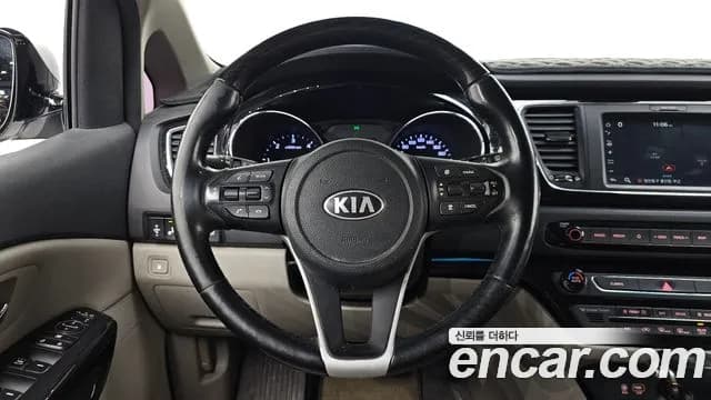 2019 Kia The New Carnival 9-Seater Noblesse Sold VIN KNAME81ABKS495340 – photo 33 2019 Kia The New Carnival 9-Seater Noblesse Sold VIN KNAME81ABKS495340 – photo 33
