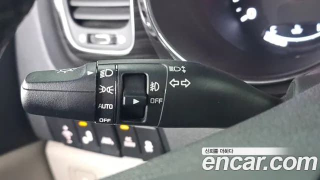 2019 Kia The New Carnival 9-Seater Noblesse Special Sold VIN KNAME81ABKS498120 – photo 11 2019 Kia The New Carnival 9-Seater Noblesse Special Sold VIN KNAME81ABKS498120 – photo 11