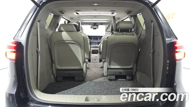 2019 Kia The New Carnival 9-Seater Noblesse Special Sold VIN KNAME81ABKS498120 – photo 13 2019 Kia The New Carnival 9-Seater Noblesse Special Sold VIN KNAME81ABKS498120 – photo 13