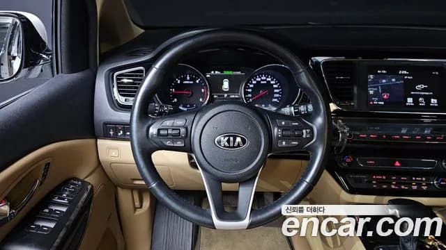 2019 Kia The New Carnival 9-Seater Hi-Limousine Sold VIN KNAME81ABKS498360 – photo 11 2019 Kia The New Carnival 9-Seater Hi-Limousine Sold VIN KNAME81ABKS498360 – photo 11