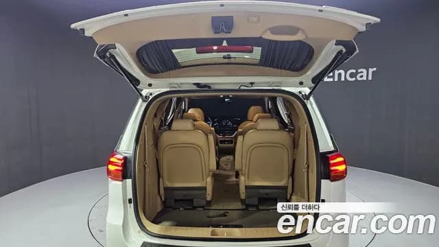 2019 Kia The New Carnival 9-Seater Hi-Limousine Sold VIN KNAME81ABKS498360 – photo 19 2019 Kia The New Carnival 9-Seater Hi-Limousine Sold VIN KNAME81ABKS498360 – photo 19