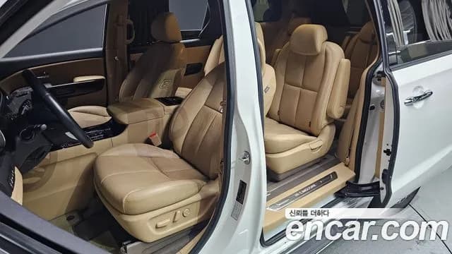 2019 Kia The New Carnival 9-Seater Hi-Limousine Sold VIN KNAME81ABKS498360 – photo 24 2019 Kia The New Carnival 9-Seater Hi-Limousine Sold VIN KNAME81ABKS498360 – photo 24