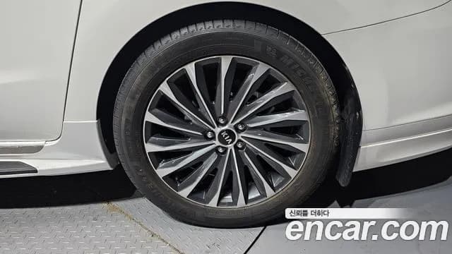 2019 Kia The New Carnival 9-Seater Hi-Limousine Sold VIN KNAME81ABKS498360 – photo 25 2019 Kia The New Carnival 9-Seater Hi-Limousine Sold VIN KNAME81ABKS498360 – photo 25