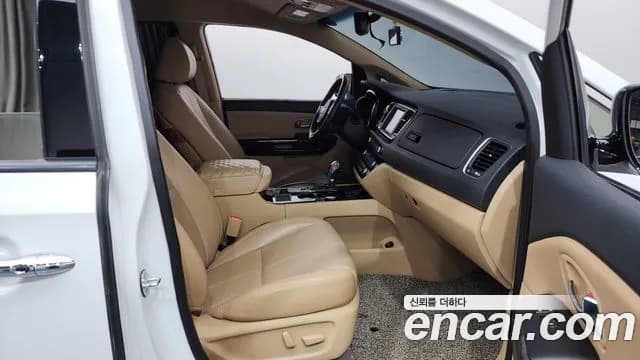 2019 Kia The New Carnival 9-Seater Hi-Limousine Sold VIN KNAME81ABKS498363 – photo 28 2019 Kia The New Carnival 9-Seater Hi-Limousine Sold VIN KNAME81ABKS498363 – photo 28