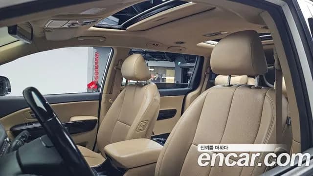 2019 Kia The New Carnival 7-Seater Limousine Sold VIN KNAME81ABKS507128 – photo 24 2019 Kia The New Carnival 7-Seater Limousine Sold VIN KNAME81ABKS507128 – photo 24