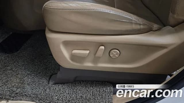 2019 Kia The New Carnival 7-Seater Limousine Sold VIN KNAME81ABKS507128 – photo 35 2019 Kia The New Carnival 7-Seater Limousine Sold VIN KNAME81ABKS507128 – photo 35