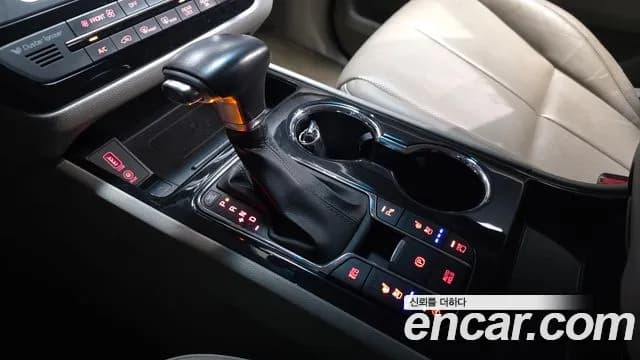 2019 Kia The New Carnival 9-Seater Noblesse Special Sold VIN KNAME81ABKS508859 – front exterior 2019 Kia The New Carnival 9-Seater Noblesse Special Sold VIN KNAME81ABKS508859 – front exterior
