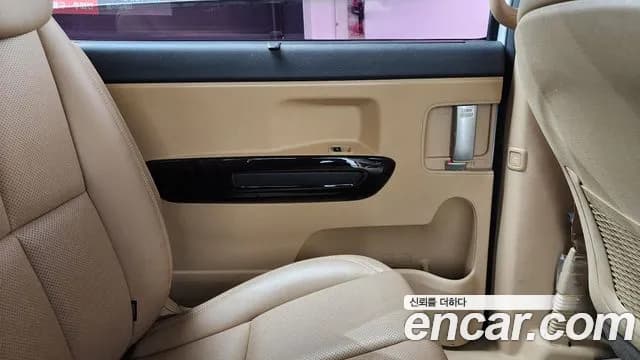 2019 Kia The New Carnival 9-Seater Noblesse Special Sold VIN KNAME81ABKS513857 – undercarriage 2019 Kia The New Carnival 9-Seater Noblesse Special Sold VIN KNAME81ABKS513857 – undercarriage