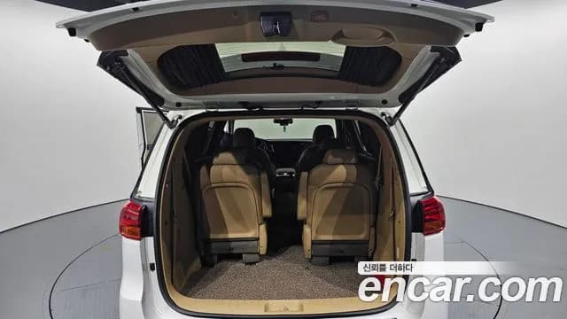2019 Kia The New Carnival 9-Seater Hi-Limousine Sold VIN KNAME81ABKS517416 – undercarriage 2019 Kia The New Carnival 9-Seater Hi-Limousine Sold VIN KNAME81ABKS517416 – undercarriage