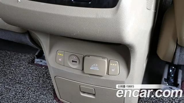 2019 Kia The New Carnival 9-Seater Hi-Limousine Sold VIN KNAME81ABKS520589 – photo 11 2019 Kia The New Carnival 9-Seater Hi-Limousine Sold VIN KNAME81ABKS520589 – photo 11