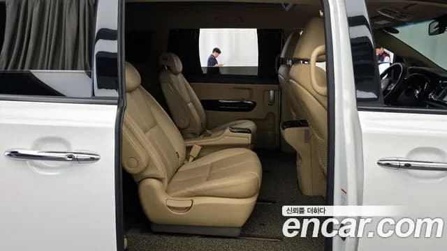 2019 Kia The New Carnival 9-Seater Hi-Limousine Sold VIN KNAME81ABKS520589 – photo 20 2019 Kia The New Carnival 9-Seater Hi-Limousine Sold VIN KNAME81ABKS520589 – photo 20