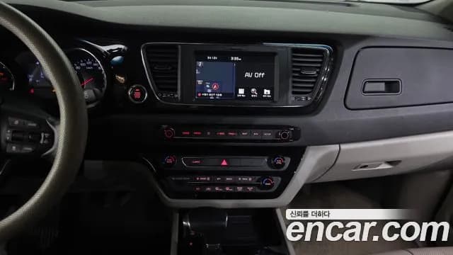 2019 Kia The New Carnival 9-Seater Noblesse Special Sold VIN KNAME81ABKS522821 – side profile 2019 Kia The New Carnival 9-Seater Noblesse Special Sold VIN KNAME81ABKS522821 – side profile