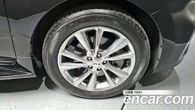 2019 Kia The New Carnival 9-Seater Noblesse Special Sold VIN KNAME81ABKS525282 – side profile 2019 Kia The New Carnival 9-Seater Noblesse Special Sold VIN KNAME81ABKS525282 – side profile