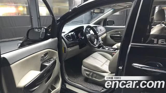 2019 Kia The New Carnival 9-Seater Noblesse Sold VIN KNAME81ABKS531214 – front exterior 2019 Kia The New Carnival 9-Seater Noblesse Sold VIN KNAME81ABKS531214 – front exterior