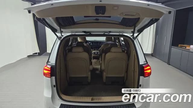 2019 Kia The New Carnival 9-Seater Hi-Limousine Sold VIN KNAME81ABKS540431 – photo 20 2019 Kia The New Carnival 9-Seater Hi-Limousine Sold VIN KNAME81ABKS540431 – photo 20