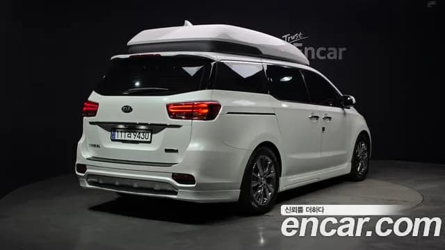 2019 Kia The New Carnival 9-Seater Hi-Limousine Sold VIN KNAME81ABKS540661 – rear exterior 2019 Kia The New Carnival 9-Seater Hi-Limousine Sold VIN KNAME81ABKS540661 – rear exterior