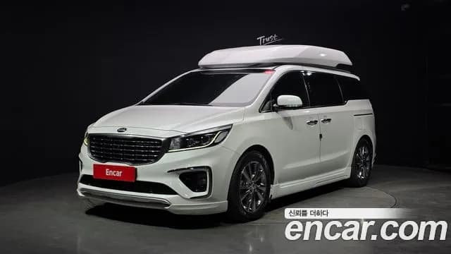 2019 Kia The New Carnival 9-Seater Hi-Limousine Sold VIN KNAME81ABKS540661 – trunk area 2019 Kia The New Carnival 9-Seater Hi-Limousine Sold VIN KNAME81ABKS540661 – trunk area