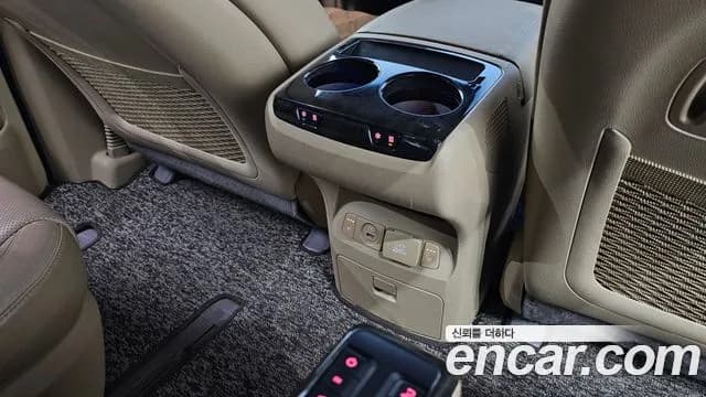 2019 Kia The New Carnival 9-Seater Hi-Limousine Sold VIN KNAME81ABKS551261 – photo 19 2019 Kia The New Carnival 9-Seater Hi-Limousine Sold VIN KNAME81ABKS551261 – photo 19