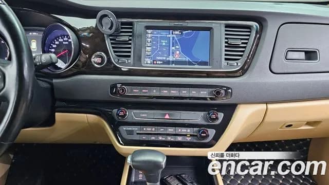 2019 Kia The New Carnival 9-Seater Noblesse Special Sold VIN KNAME81ABKS566172 – photo 19 2019 Kia The New Carnival 9-Seater Noblesse Special Sold VIN KNAME81ABKS566172 – photo 19