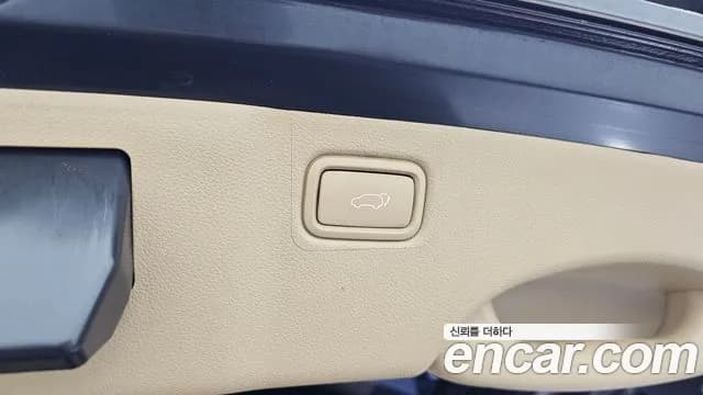 2019 Kia The New Carnival 9-Seater Noblesse Special Sold VIN KNAME81ABKS566172 – photo 26 2019 Kia The New Carnival 9-Seater Noblesse Special Sold VIN KNAME81ABKS566172 – photo 26