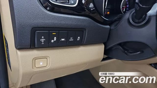 2019 Kia The New Carnival 7-Seater Hi-Limousine Sold VIN KNAME81ABKS566947 – side profile 2019 Kia The New Carnival 7-Seater Hi-Limousine Sold VIN KNAME81ABKS566947 – side profile
