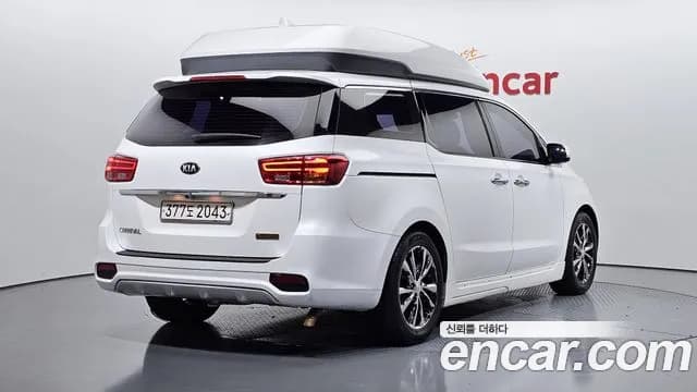 2019 Kia The New Carnival 7-Seater Hi-Limousine Sold VIN KNAME81ABKS566947 – interior seats 2019 Kia The New Carnival 7-Seater Hi-Limousine Sold VIN KNAME81ABKS566947 – interior seats