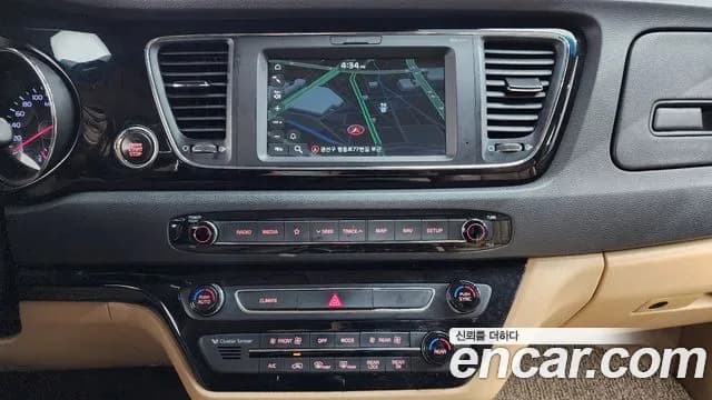 2019 Kia The New Carnival 9-Seater Hi-Limousine Sold VIN KNAME81ABKS574697 – dashboard 2019 Kia The New Carnival 9-Seater Hi-Limousine Sold VIN KNAME81ABKS574697 – dashboard