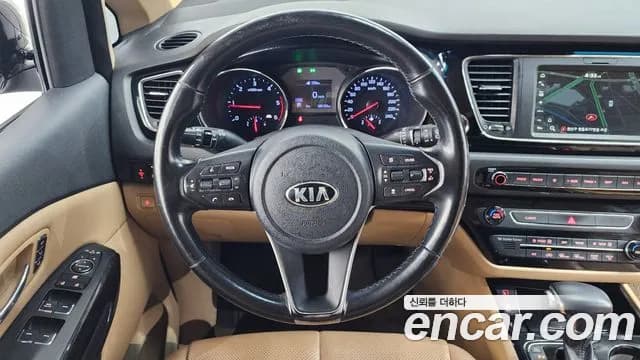 2019 Kia The New Carnival 9-Seater Hi-Limousine Sold VIN KNAME81ABKS574697 – engine bay 2019 Kia The New Carnival 9-Seater Hi-Limousine Sold VIN KNAME81ABKS574697 – engine bay