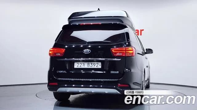 2019 Kia The New Carnival 9-Seater Hi-Limousine Sold VIN KNAME81ABKS574697 – photo 12 2019 Kia The New Carnival 9-Seater Hi-Limousine Sold VIN KNAME81ABKS574697 – photo 12